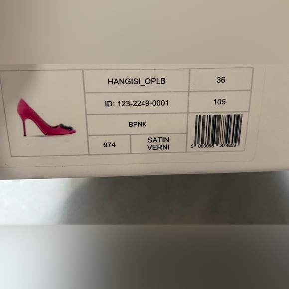 NEW!! 🚨 Manolo Blahnik Hangisi Embellished Pink Satin Pumps Size 6 - Picture 7 of 7